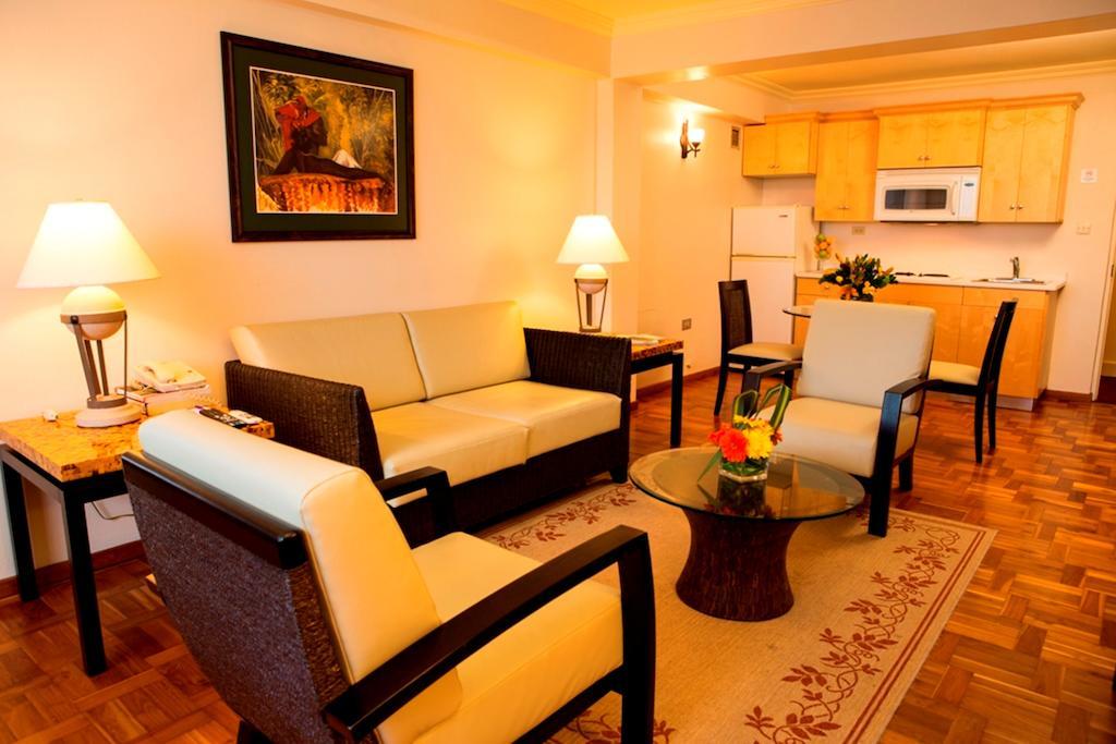 Kapok Hotel Port of Spain Room photo