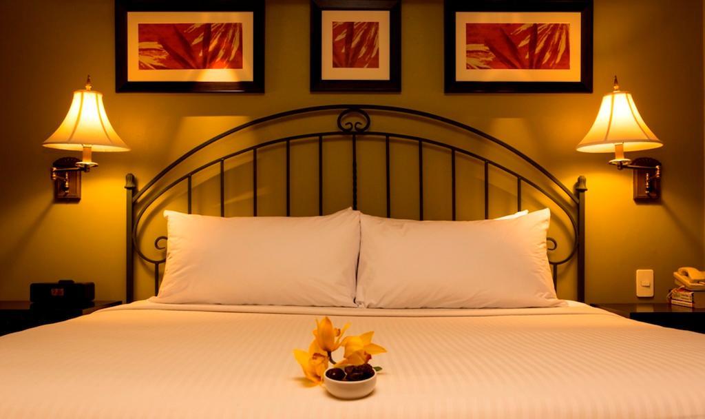 Kapok Hotel Port of Spain Room photo